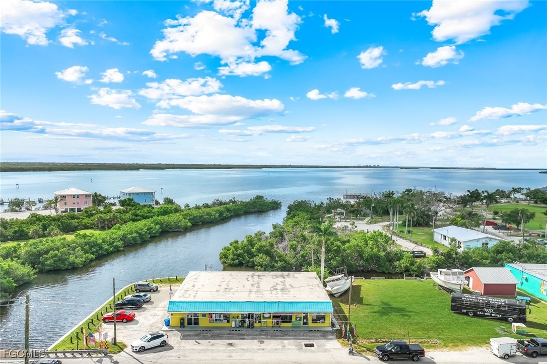 4547 Pine Island RD NW