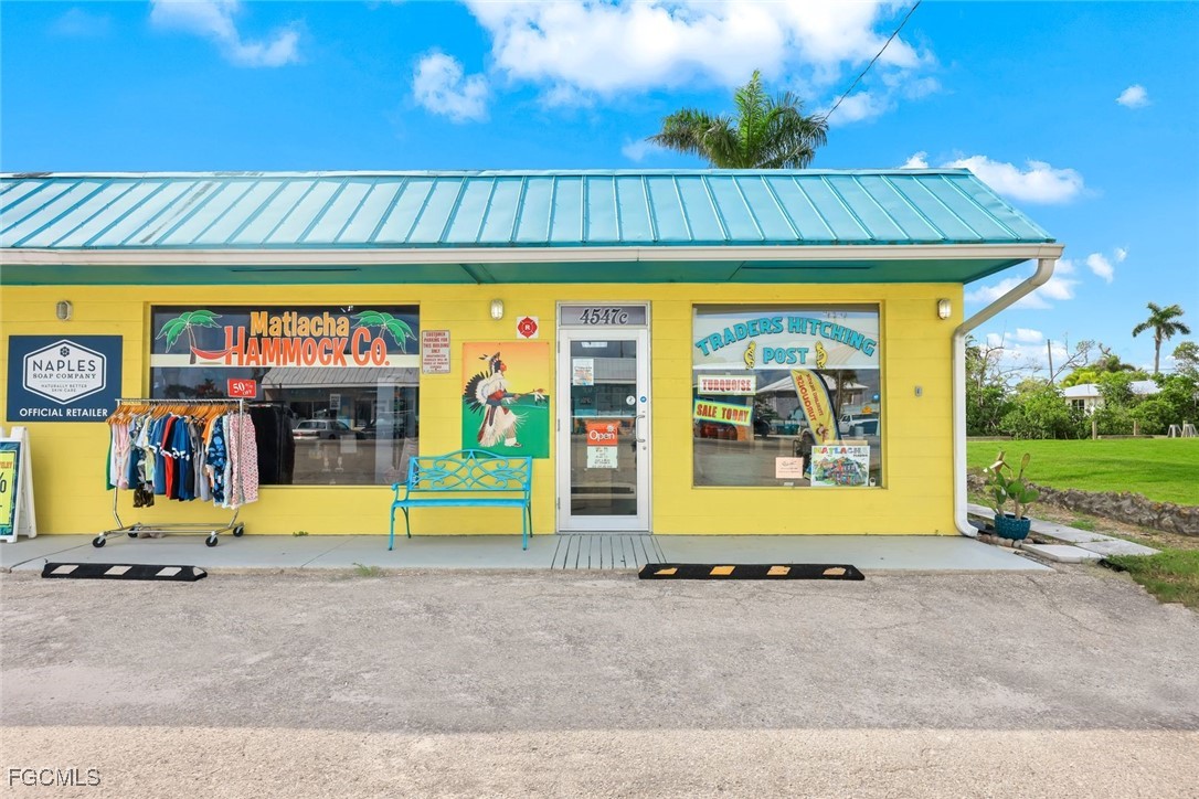 4547 Pine Island RD NW