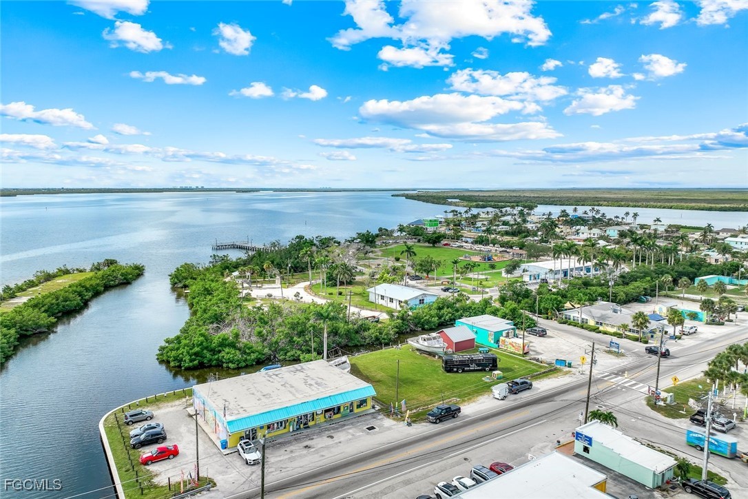 4547 Pine Island RD NW