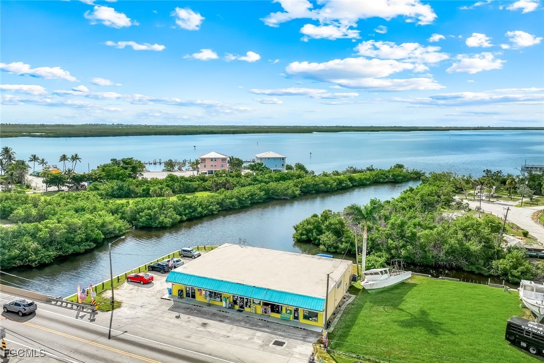 4547 Pine Island RD NW