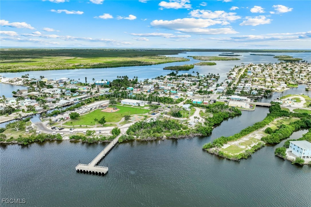 4547 Pine Island RD NW