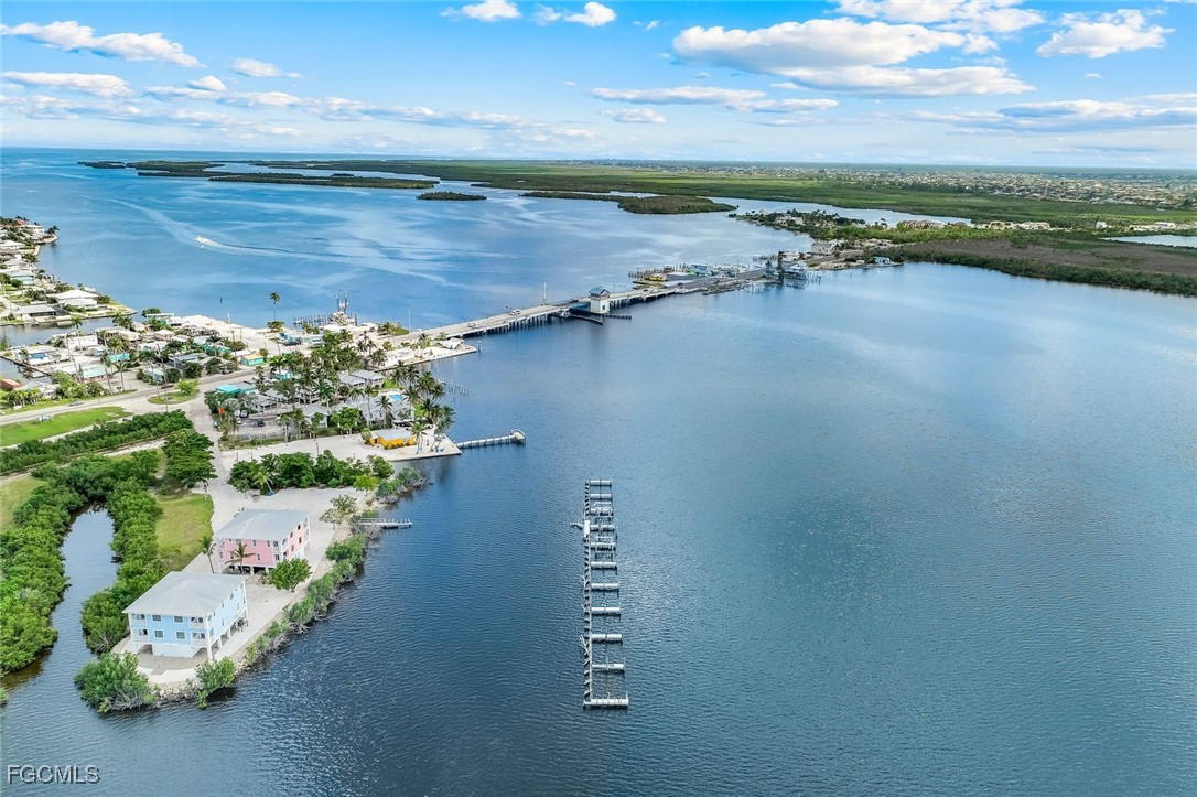 4547 Pine Island RD NW