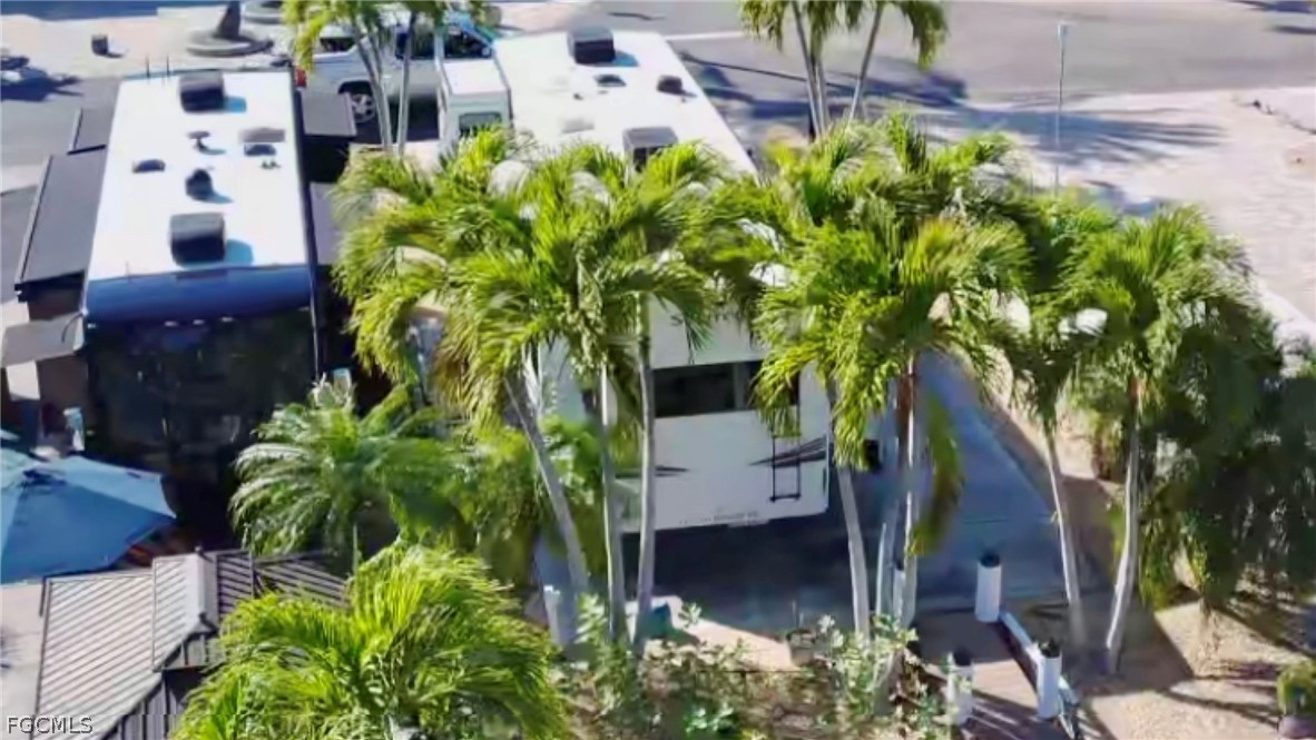 835 Gulf Waters BLVD