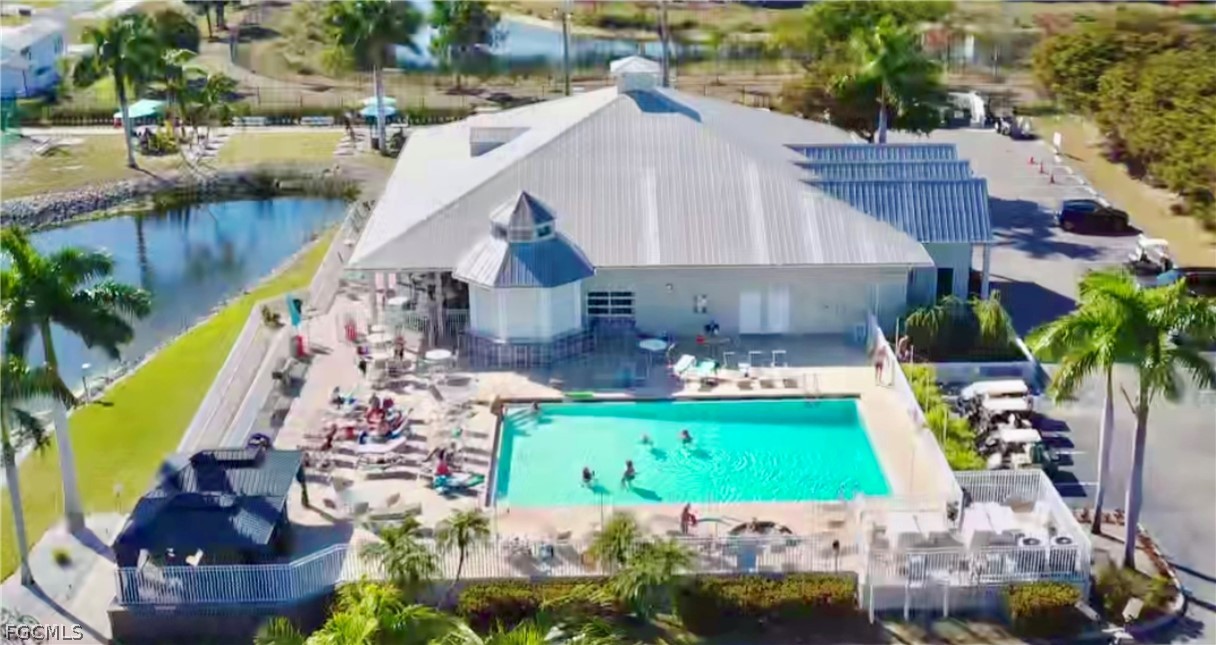 835 Gulf Waters BLVD