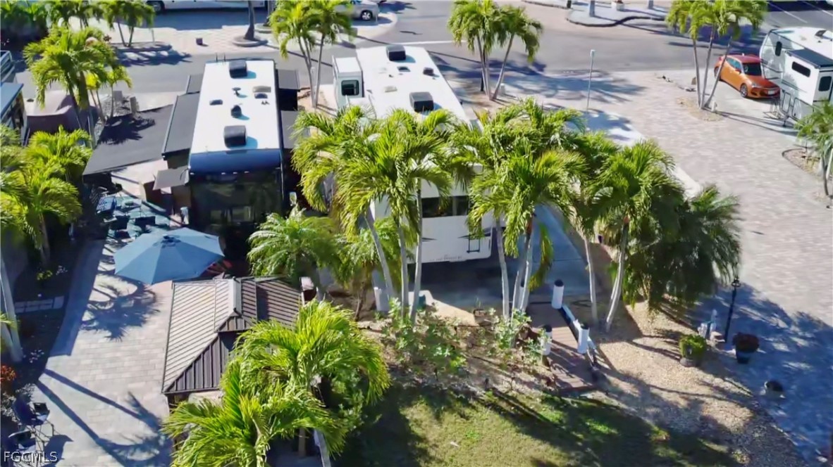 835 Gulf Waters BLVD