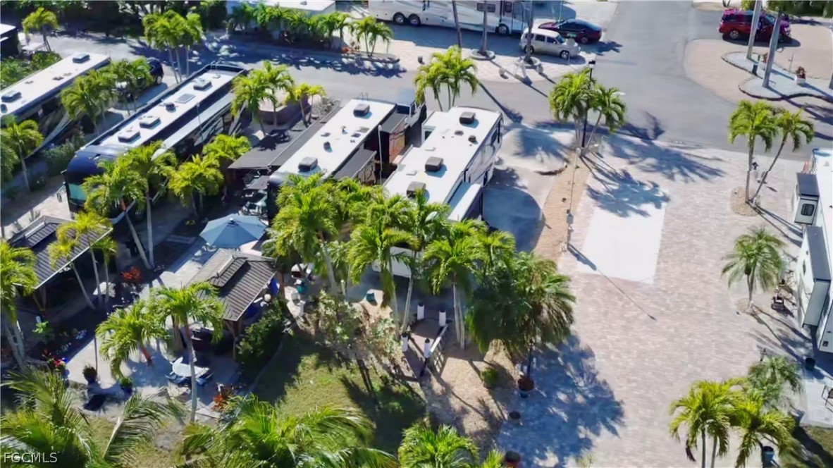 835 Gulf Waters BLVD