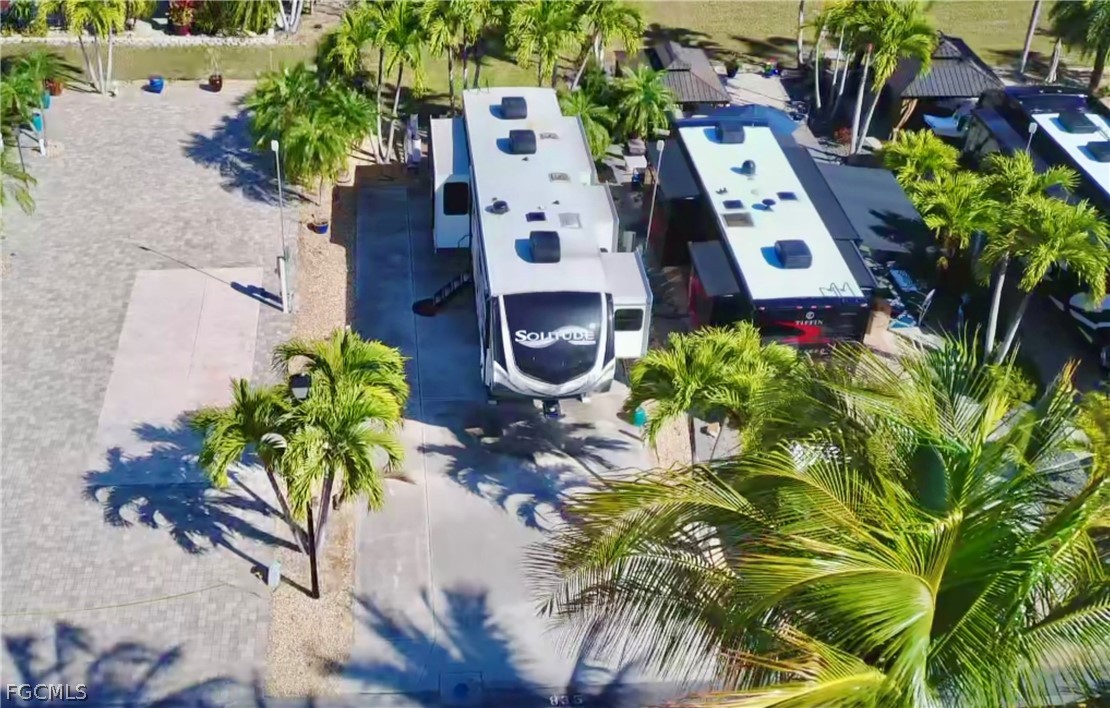 835 Gulf Waters BLVD