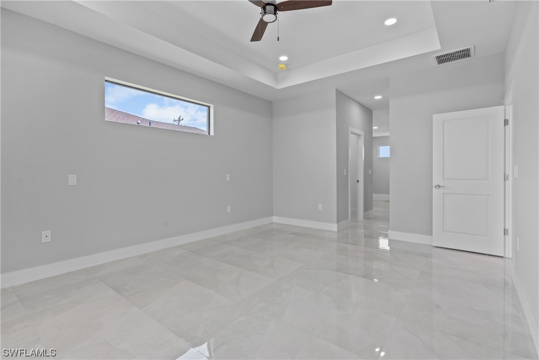 209 NE 5th TER