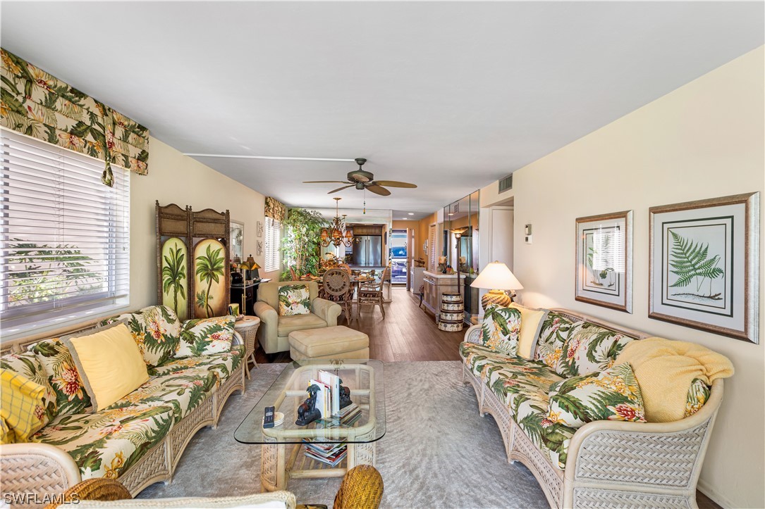 6725 Winkler RD C101