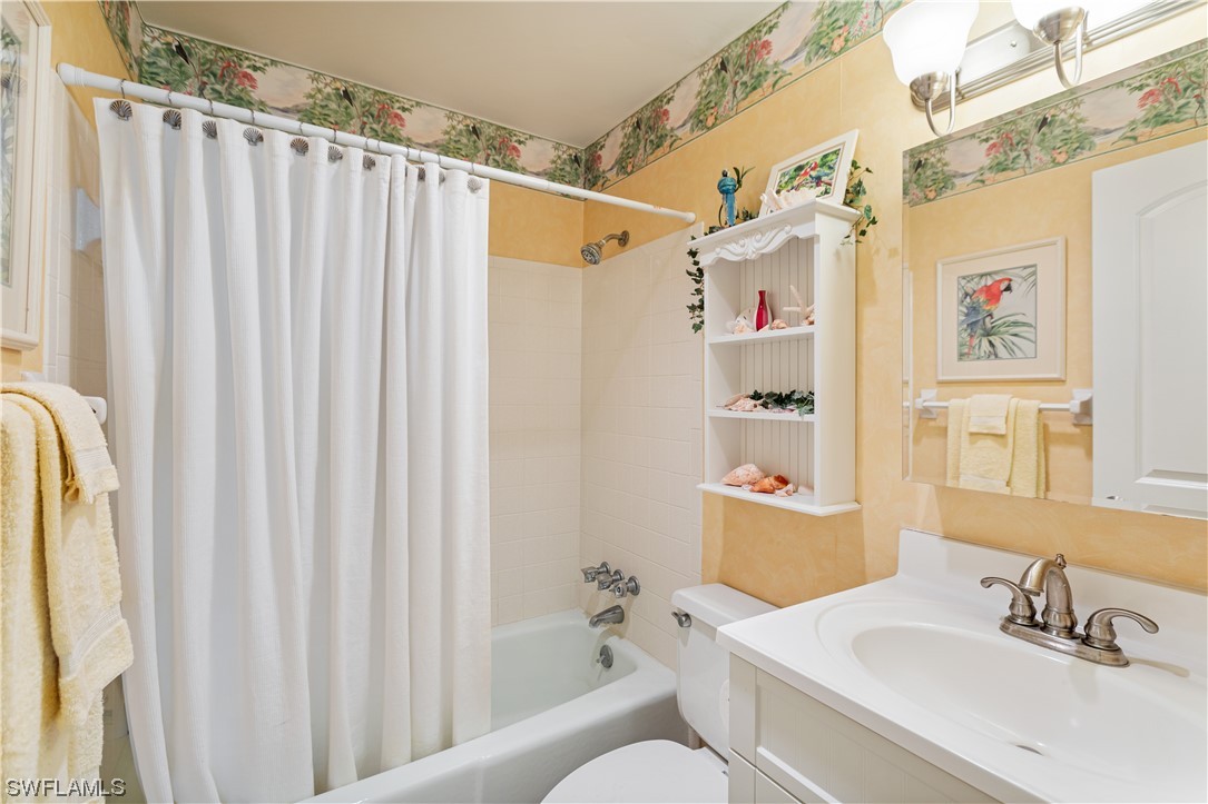 6725 Winkler RD C101