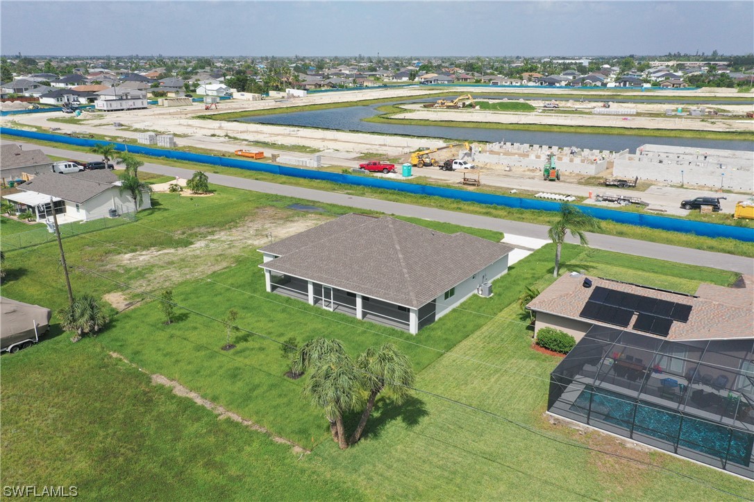 210 NW 6th AVE