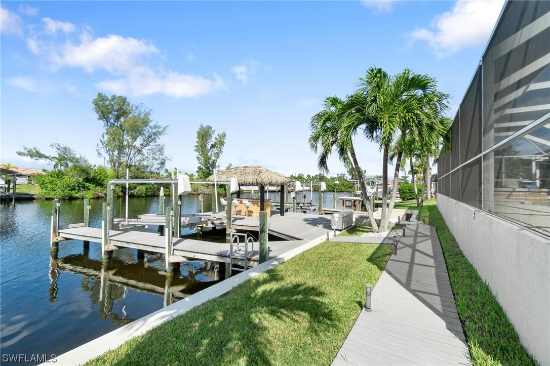 418 SW 38th AVE