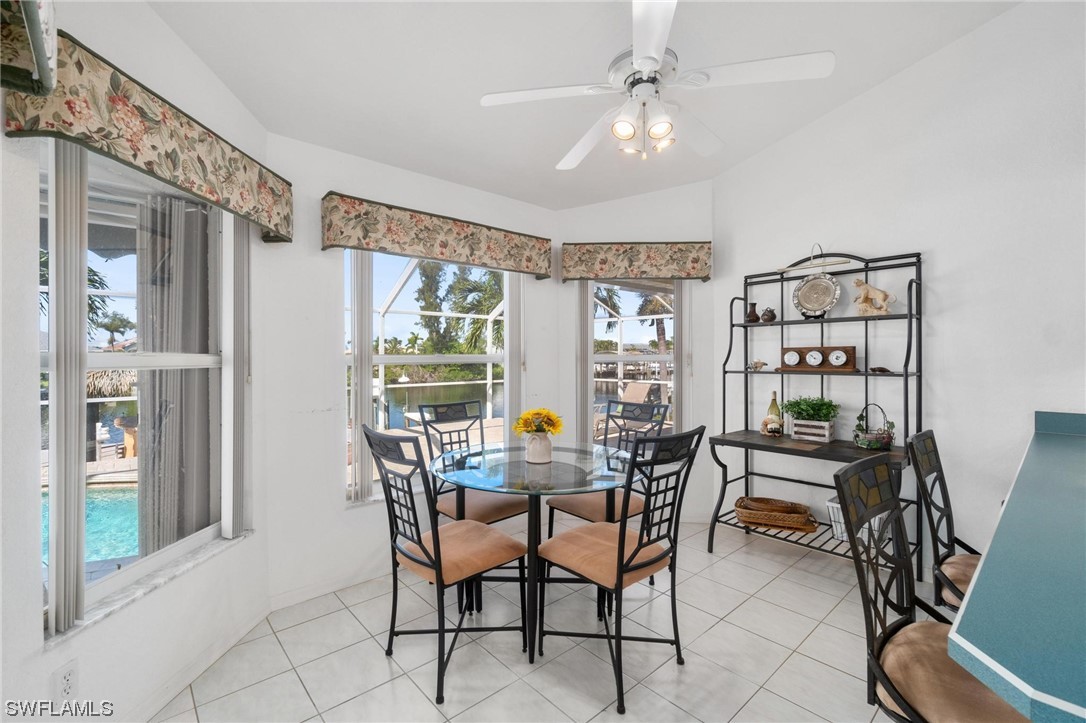 418 SW 38th AVE
