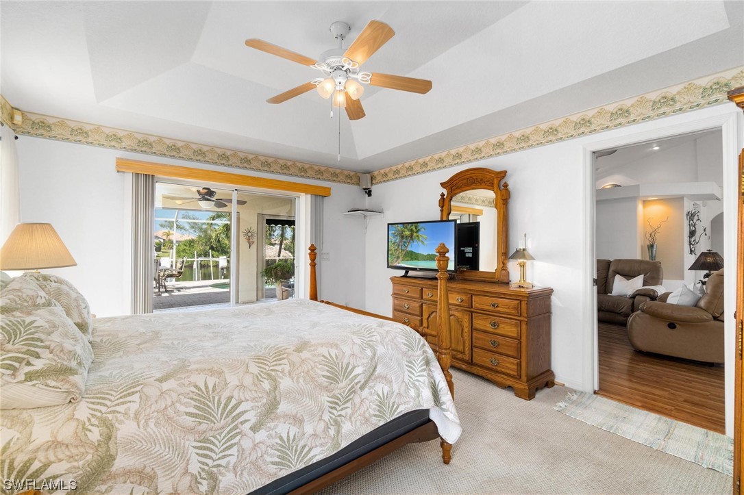 418 SW 38th AVE