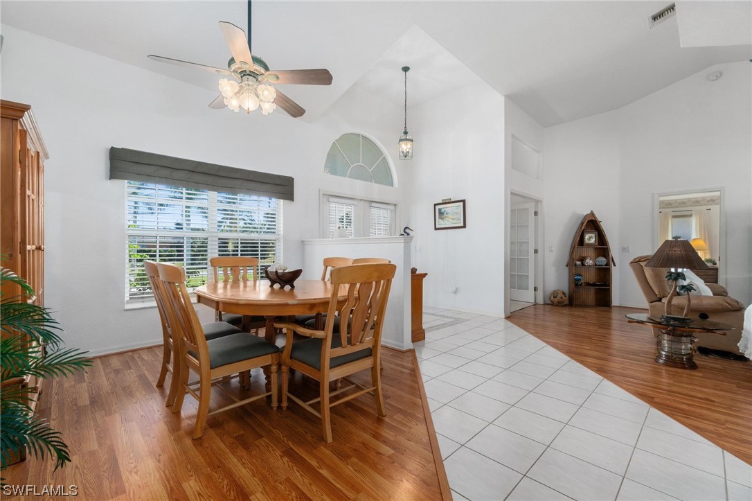 418 SW 38th AVE