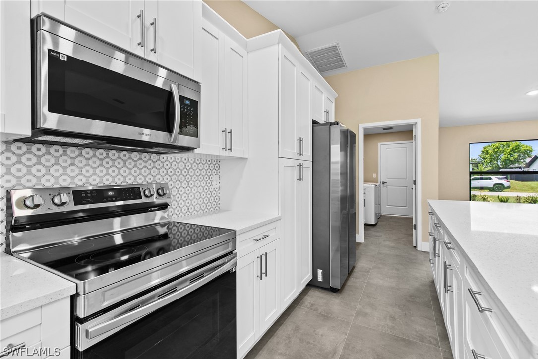 322 NW 4th ST