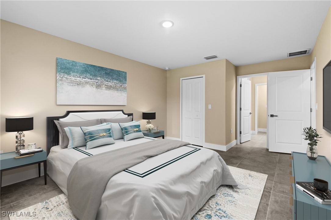 322 NW 4th ST