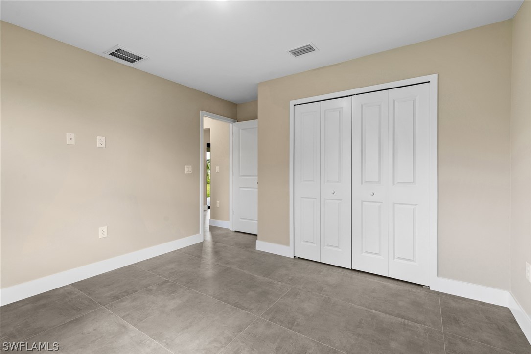 322 NW 4th ST