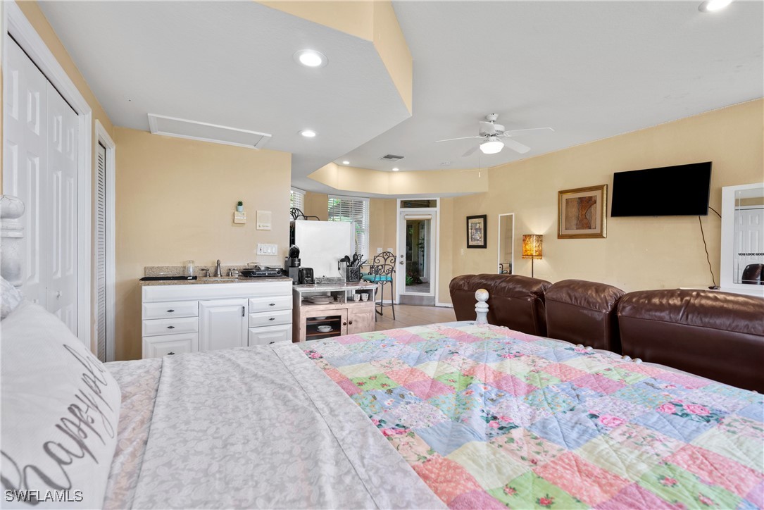 2417 Cape Coral PKWY W