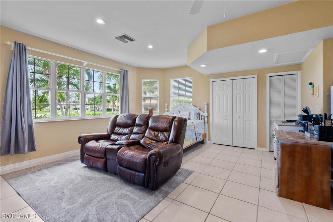 2417 Cape Coral PKWY W