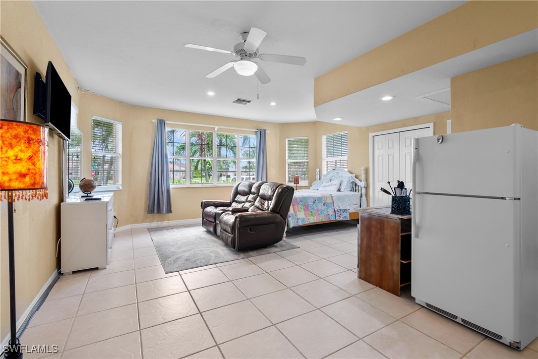 2417 Cape Coral PKWY W