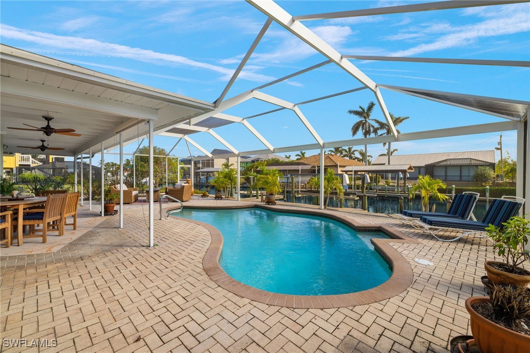3307 Manatee DR