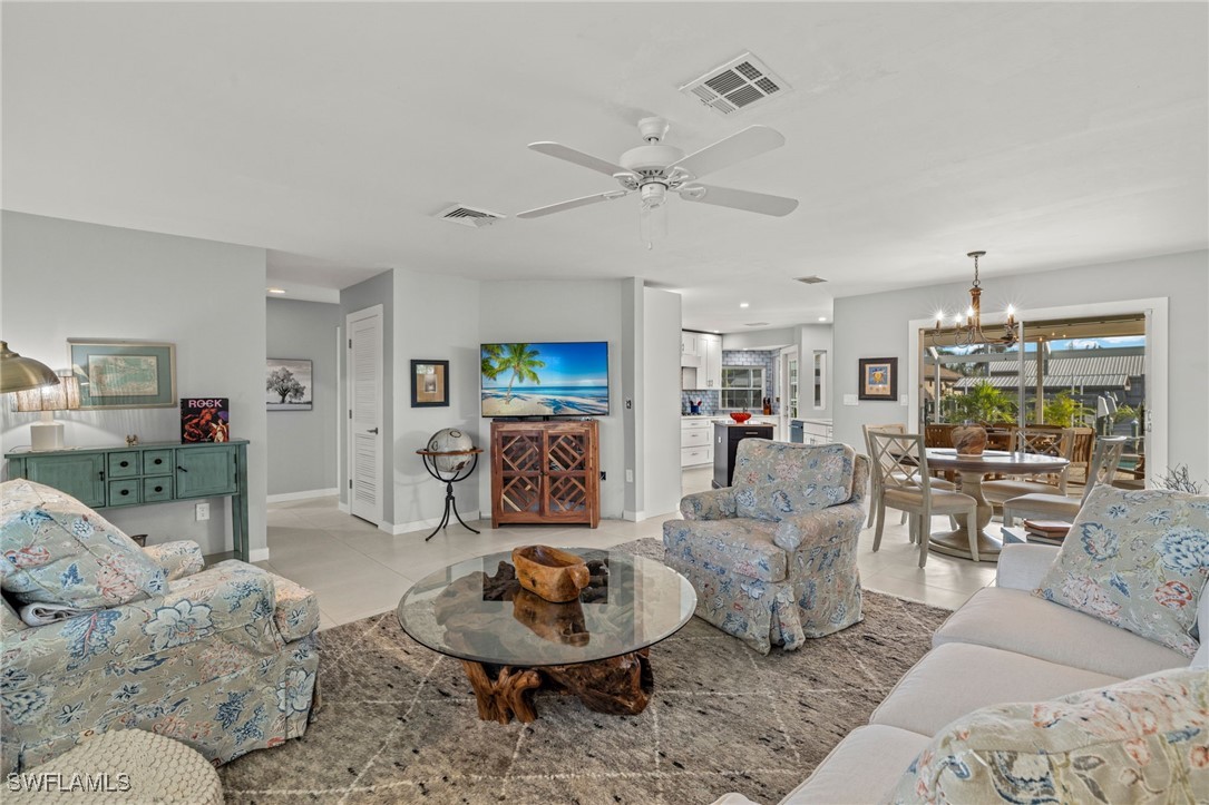 3307 Manatee DR