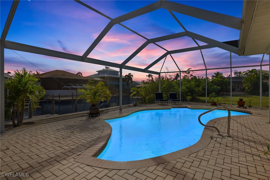 3307 Manatee DR