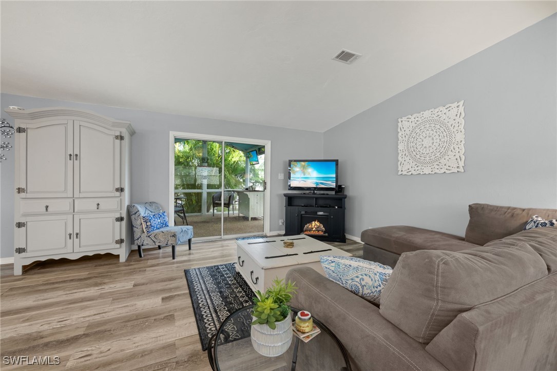 5493 SAN LUIS DR