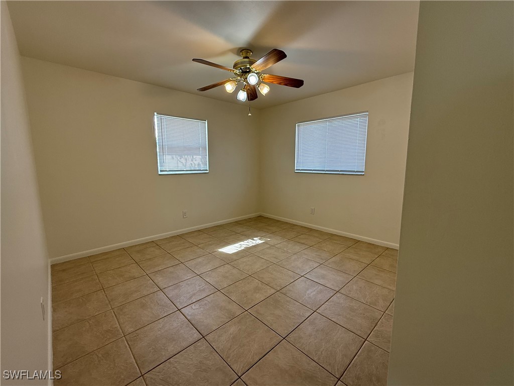 301 Stewart LN