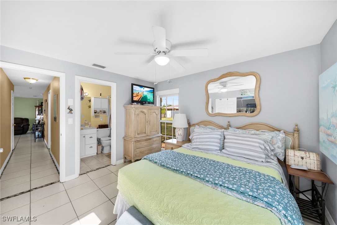 121 SE 44th ST
