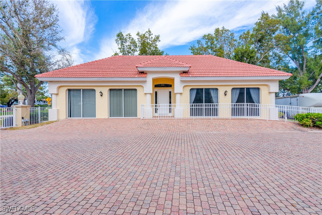 4235 SE 20th PL A405