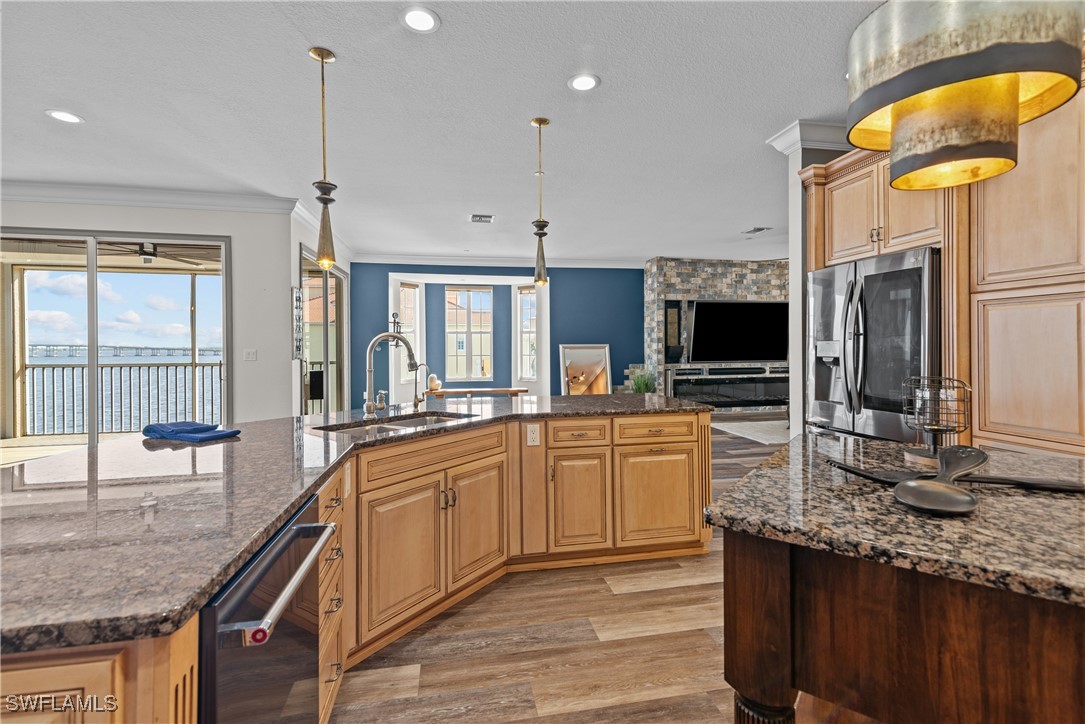 4235 SE 20th PL A405