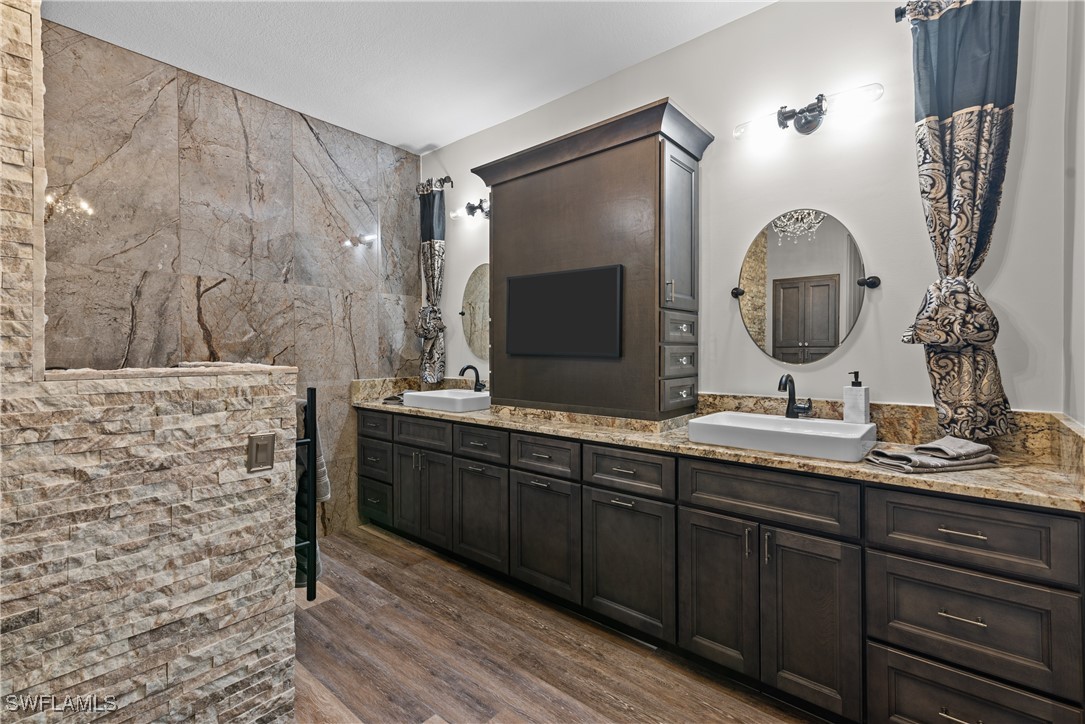 4235 SE 20th PL A405