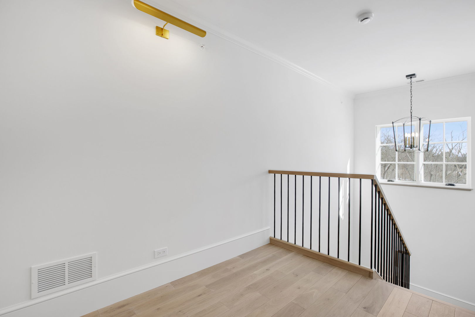 1945 Lot 3 N Northumberland Pass