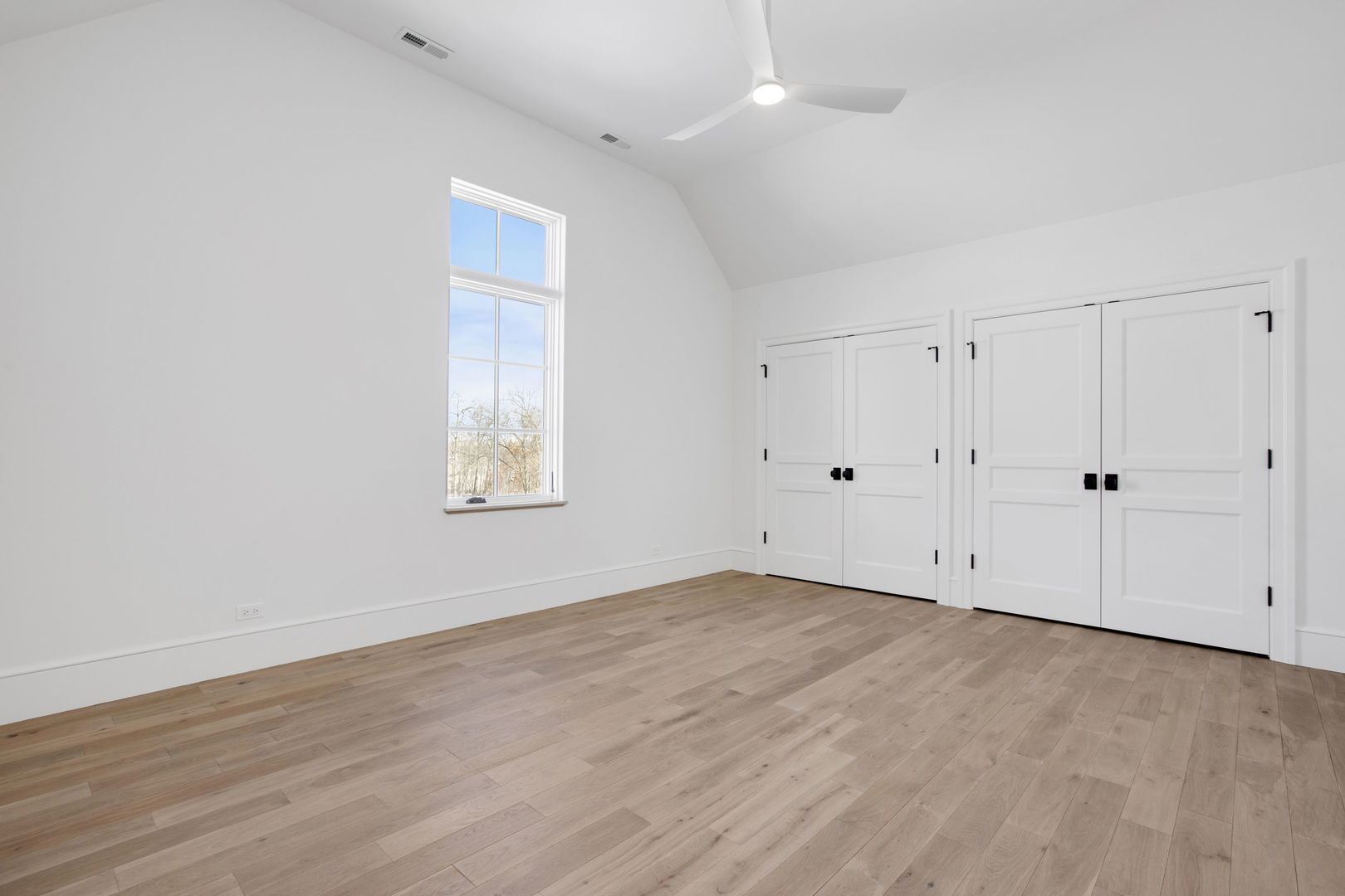 1945 Lot 5 N Northumberland Pass