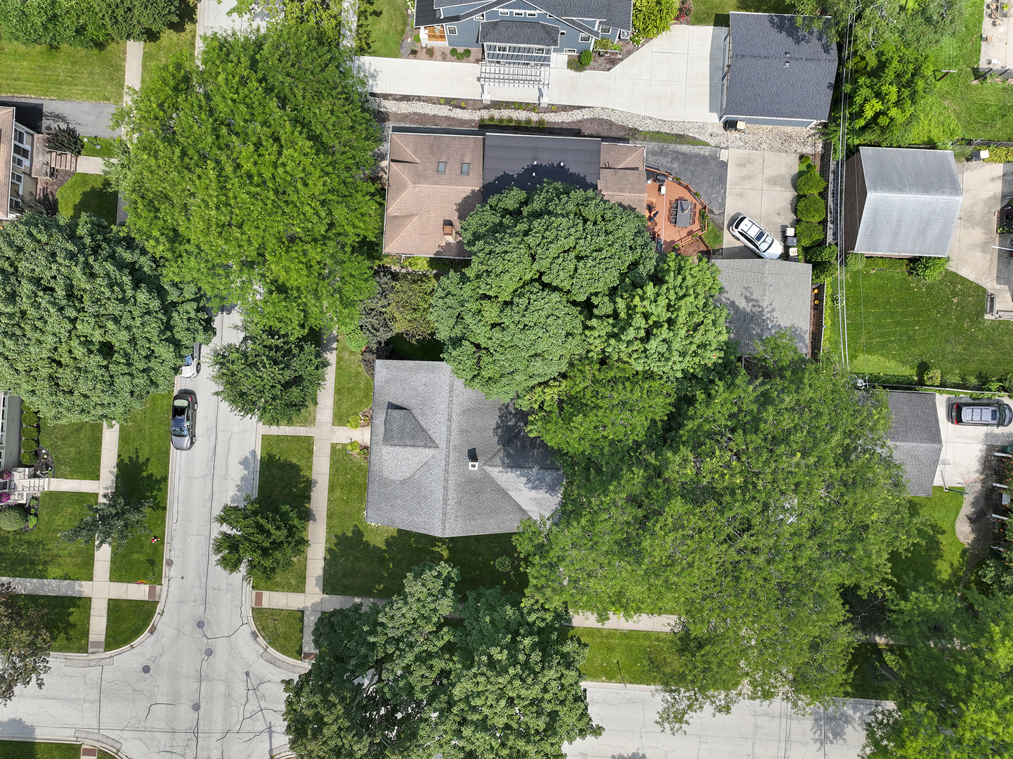 401 N Pine Avenue