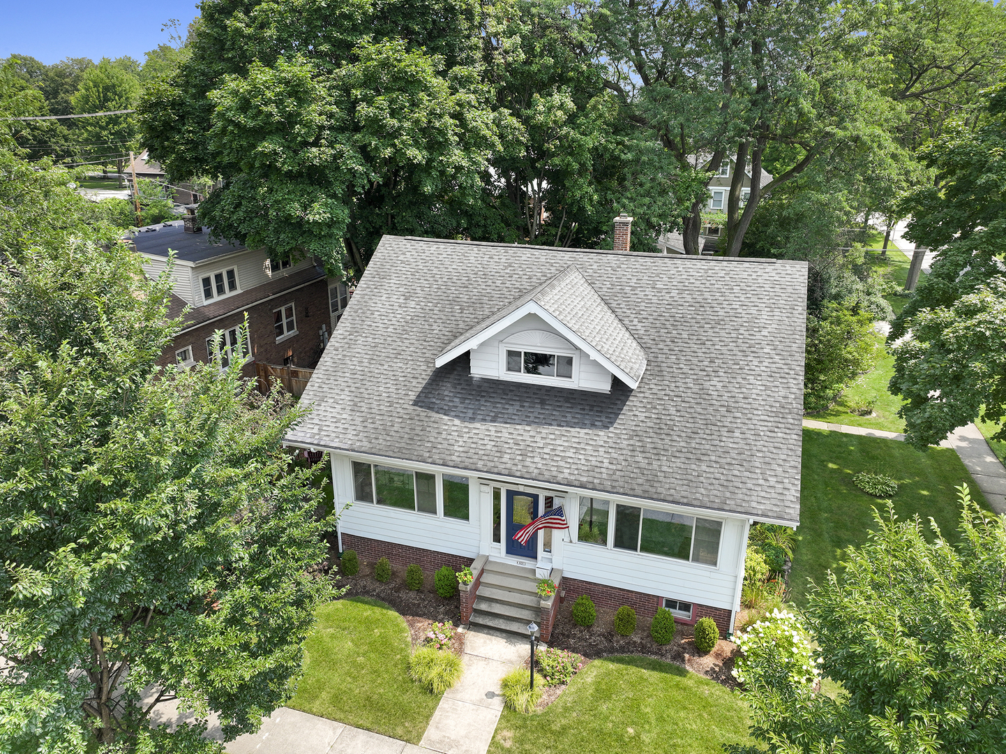401 N Pine Avenue