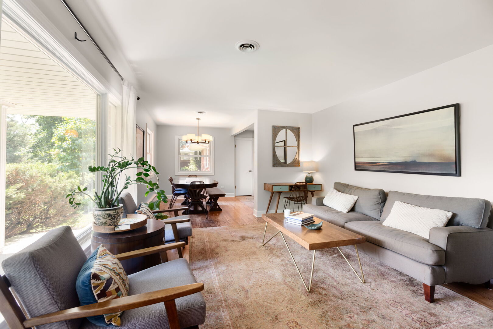240 Roslyn Road