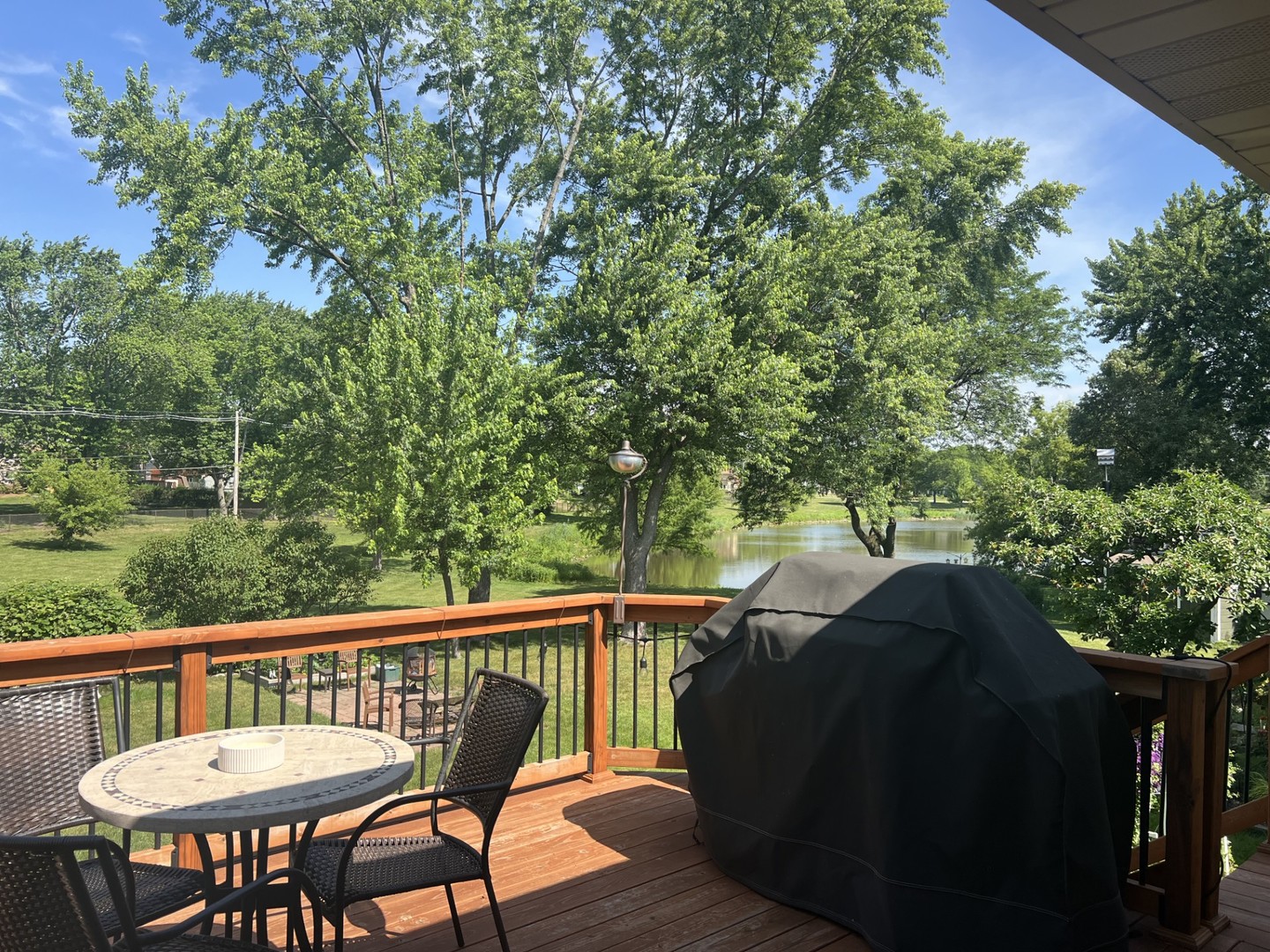 980 Hillcrest Boulevard