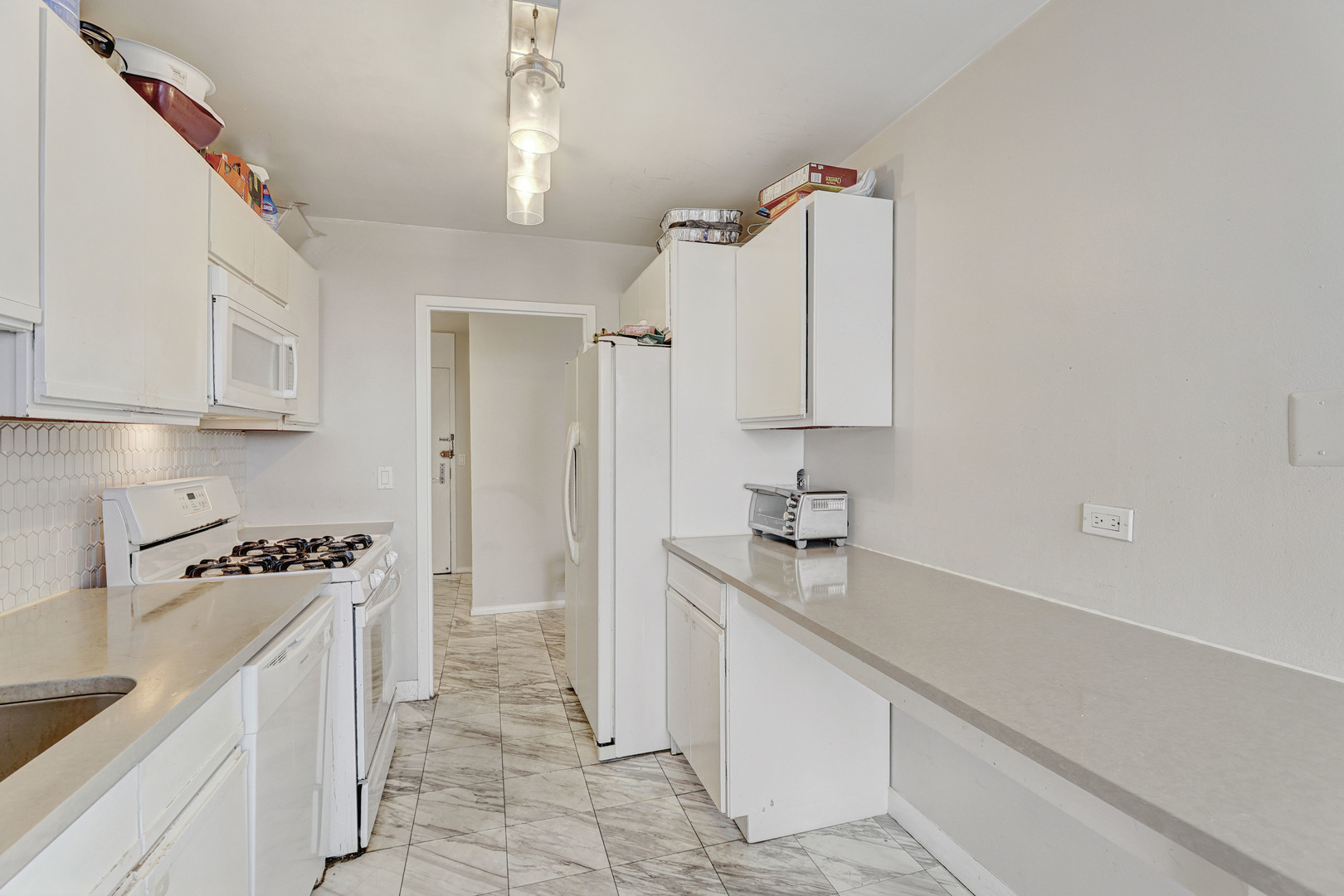 2800 N Lake Shore Drive Unit: 2617