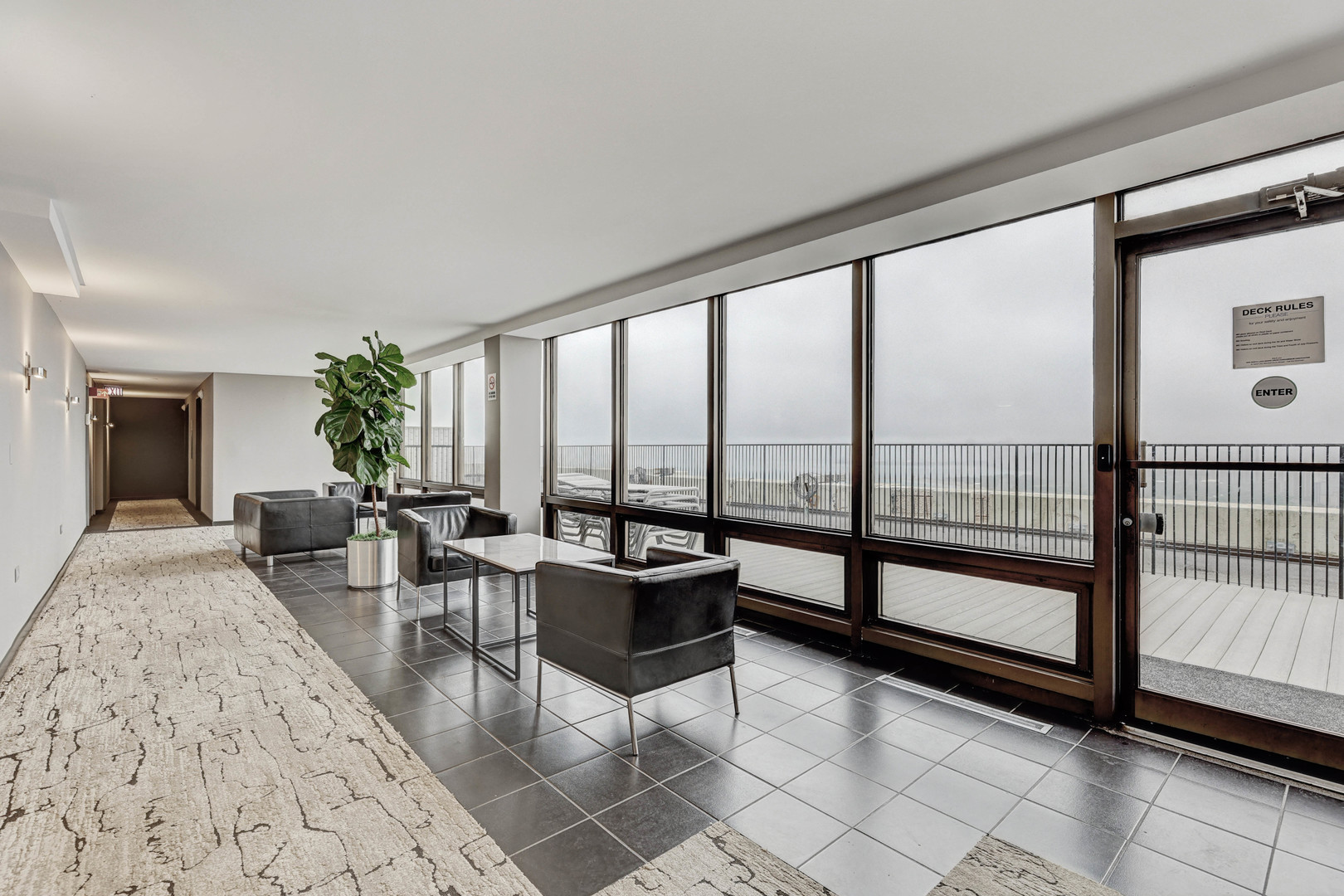 2800 N Lake Shore Drive Unit: 2617