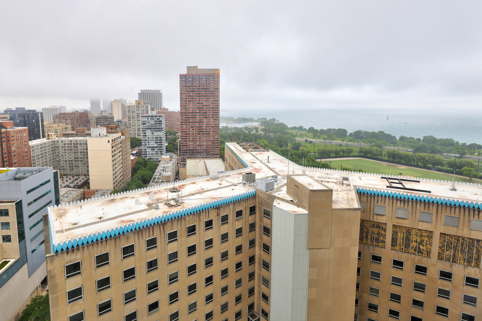 2800 N Lake Shore Drive Unit: 2617