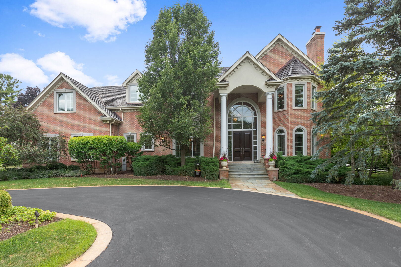 590 Merri Oaks Road