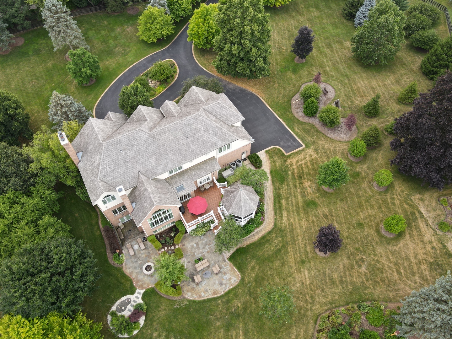 590 Merri Oaks Road