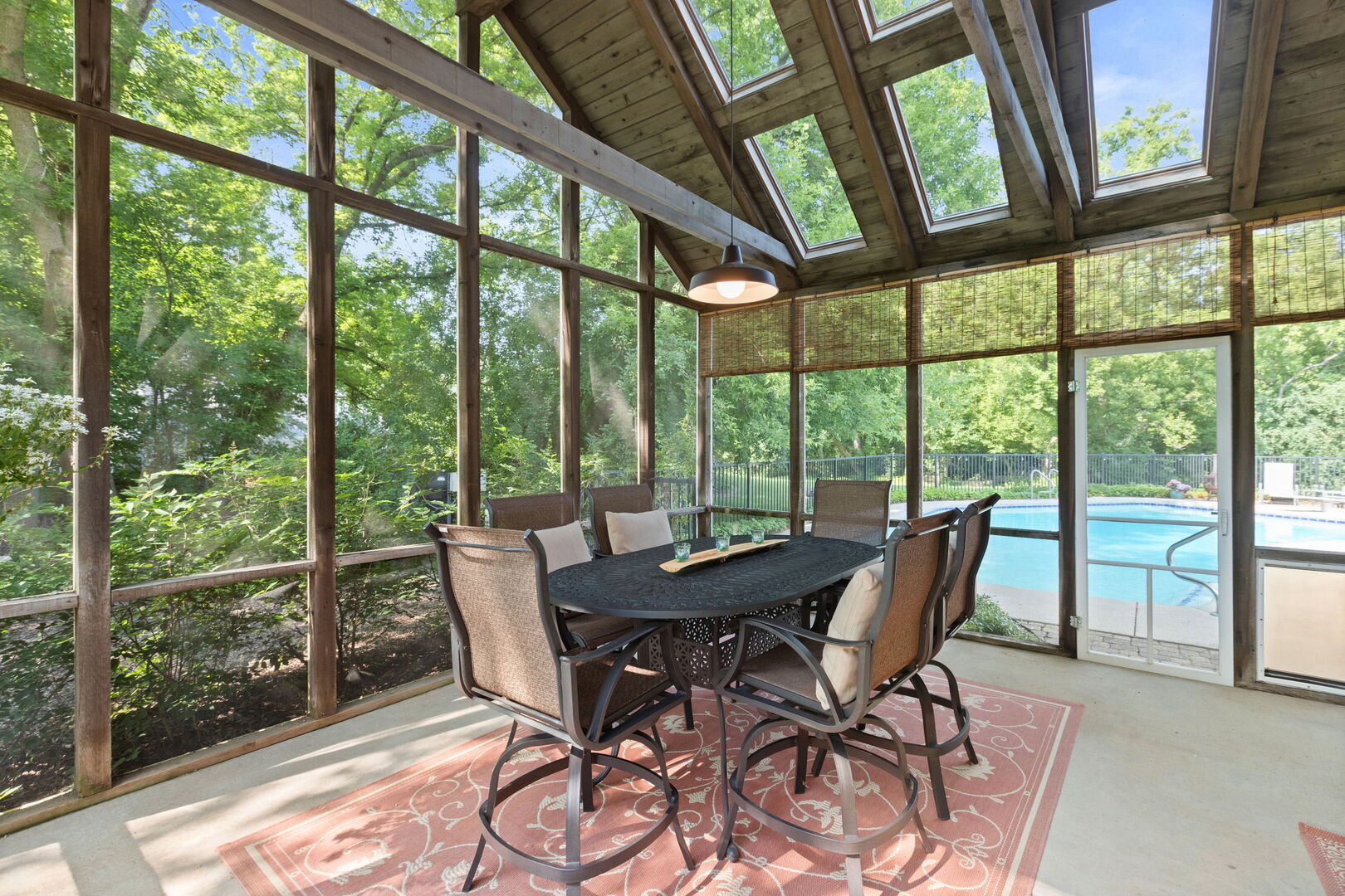 8 Stone Ridge Drive