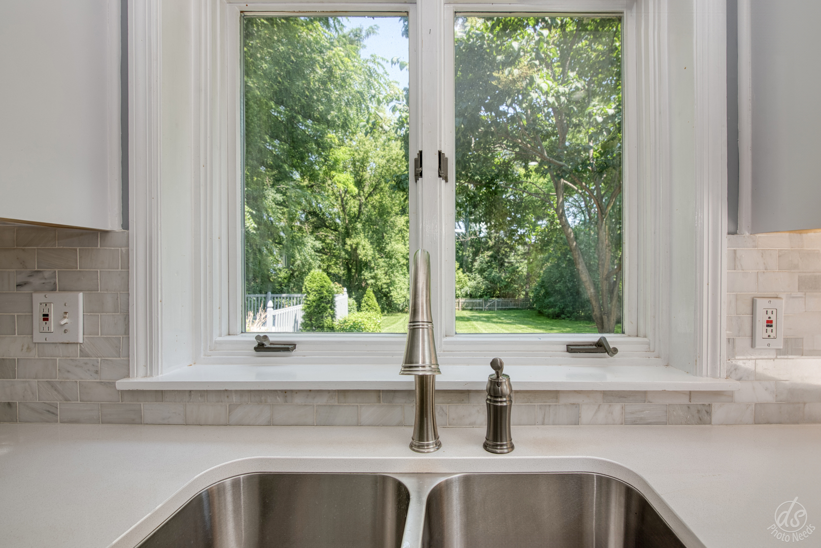 28426 W Lindbergh Drive