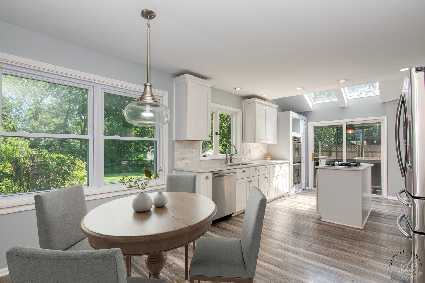 28426 W Lindbergh Drive