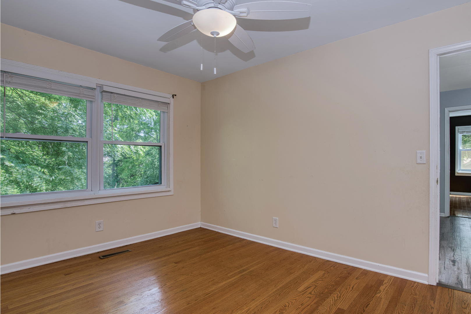 28426 W Lindbergh Drive