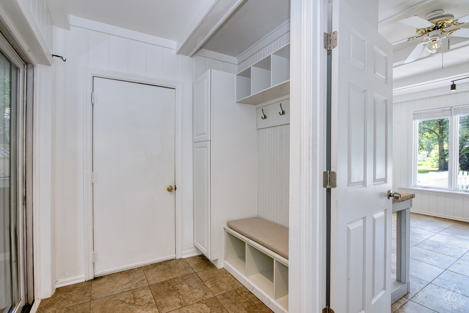 28426 W Lindbergh Drive